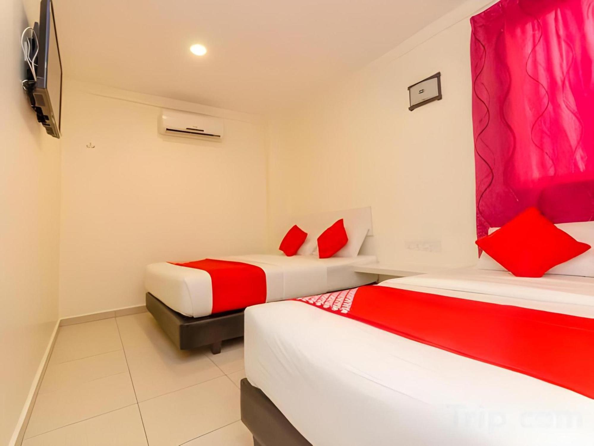 Skudai Hotel Luaran gambar